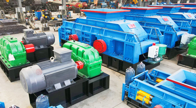 時(shí)產(chǎn)50噸以上石子液壓對(duì)輥制砂機(jī)設(shè)備需要投資多少錢？